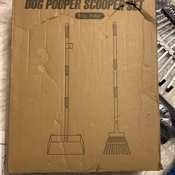 Dog pooper scooper set includes tray and rake - Picture 10 of 10